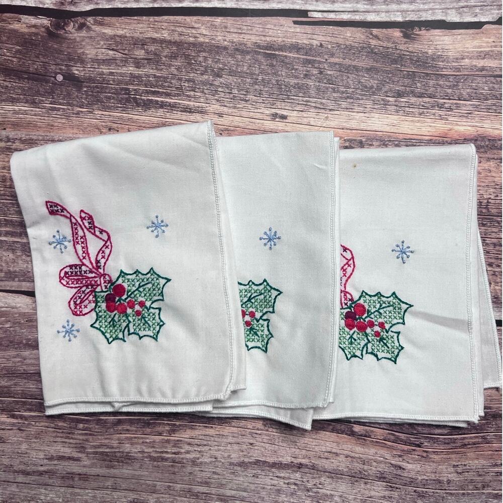 Set of Three‎ Hand stitched Napkin Handkerchief Holly And Bow